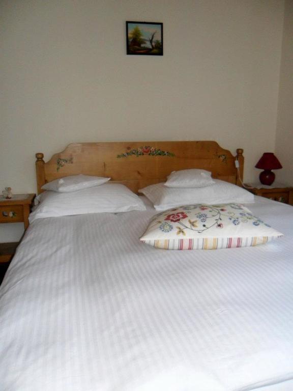 Pensiune Maria Rucăr Quarto foto